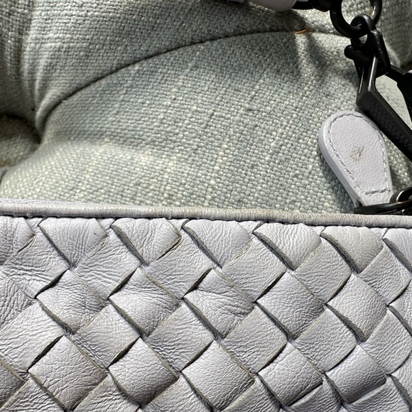 Authentic Bottega Veneta Bag Lavender Grey - Picture 2 of 15